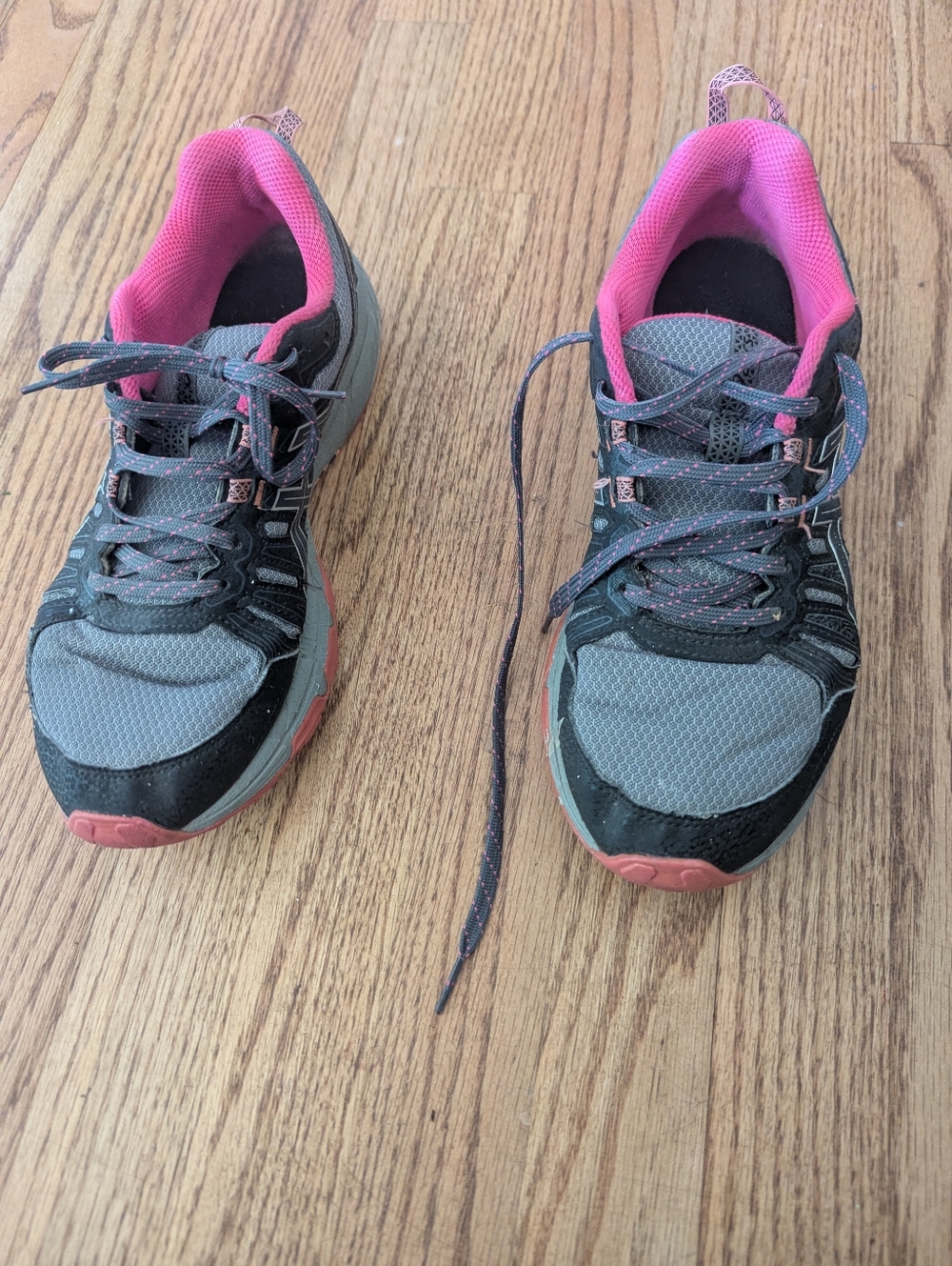 Asics Gel-Venture 7 Gray Pink Womens US Size 10 Wide 1012A477 Running Shoes